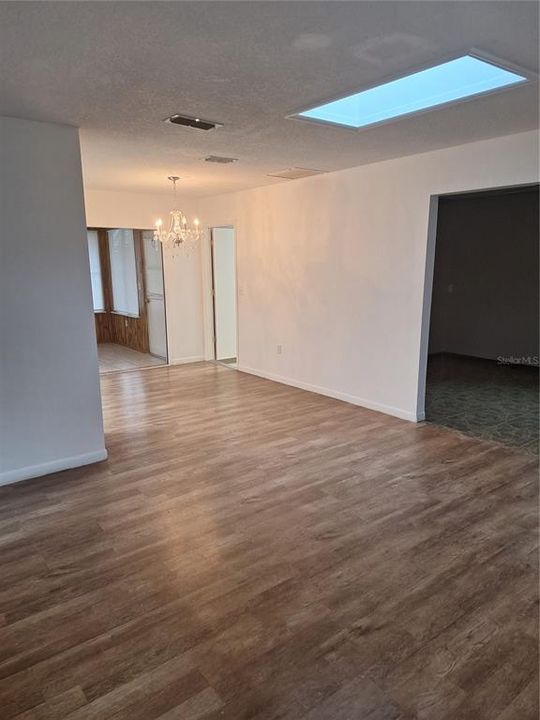 En Renta: $1,250 (2 camas, 2 baños, 1086 Pies cuadrados)