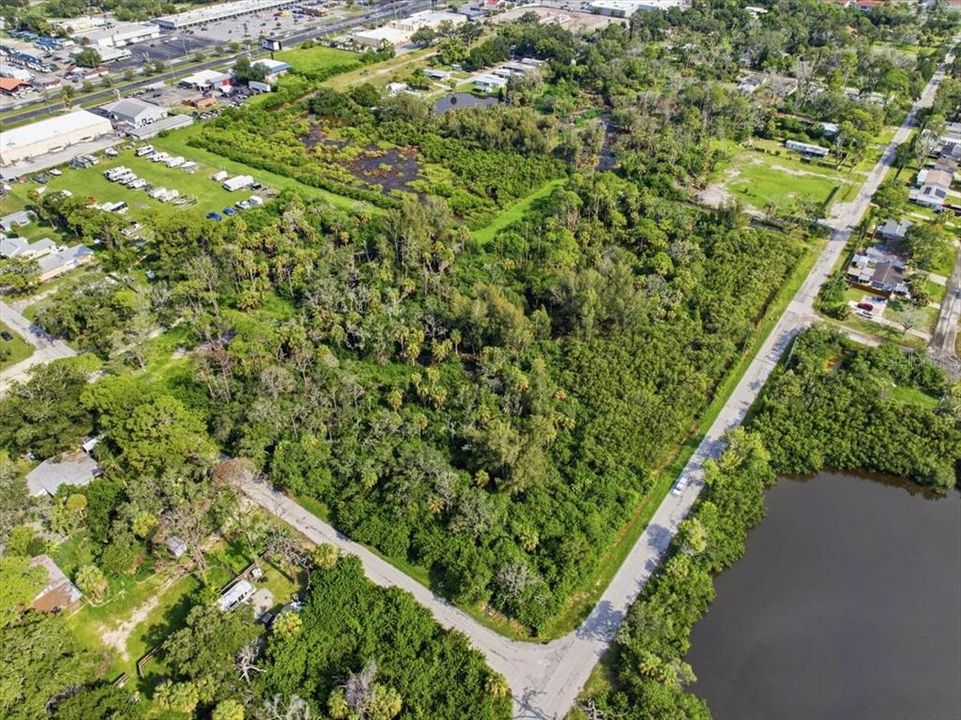 На продажу: $149,900 (4.13 acres)