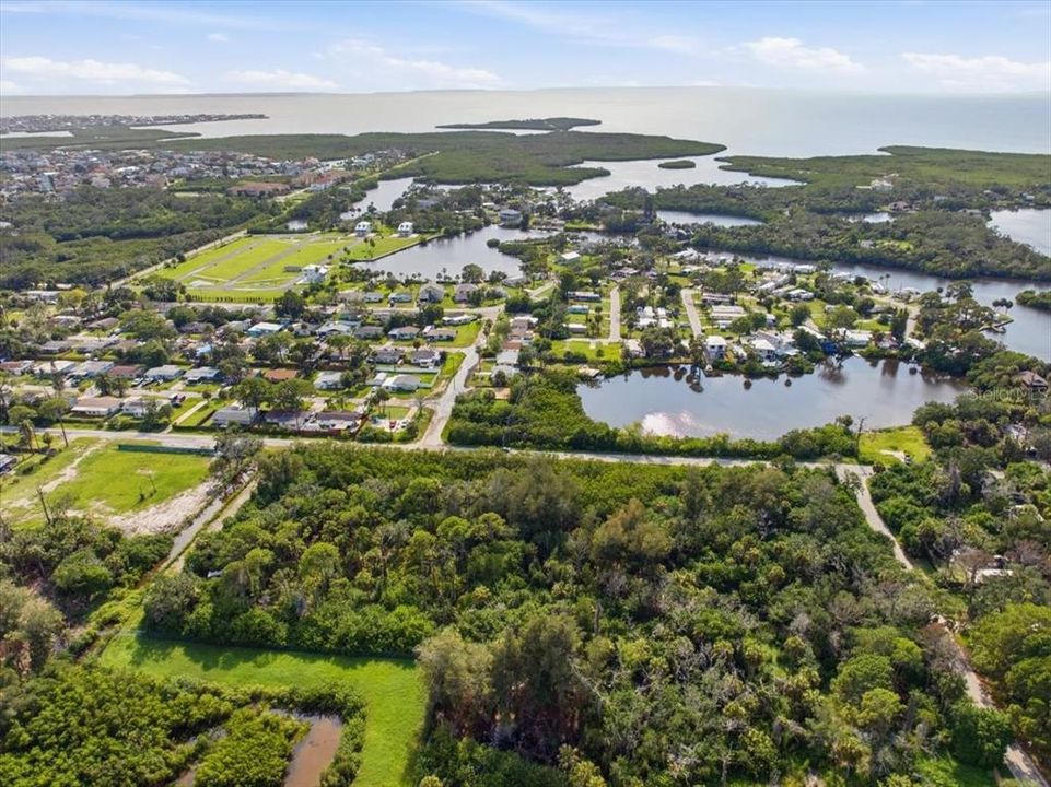 На продажу: $149,900 (4.13 acres)