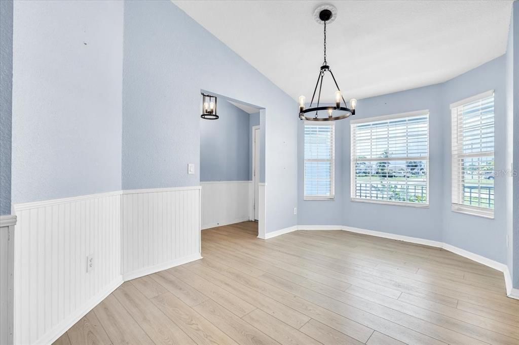 For Rent: $2,200 (3 beds, 2 baths, 1569 Square Feet)