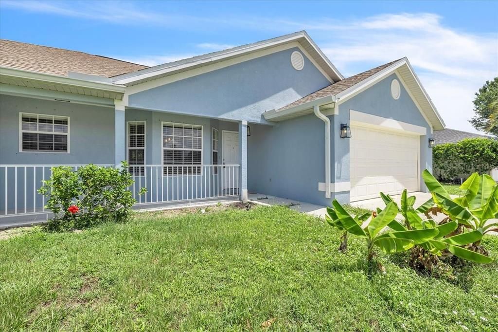 For Rent: $2,200 (3 beds, 2 baths, 1569 Square Feet)