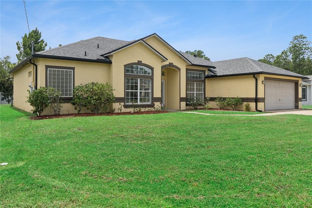 En Venta: $324,700 (3 camas, 2 baños, 2065 Pies cuadrados)