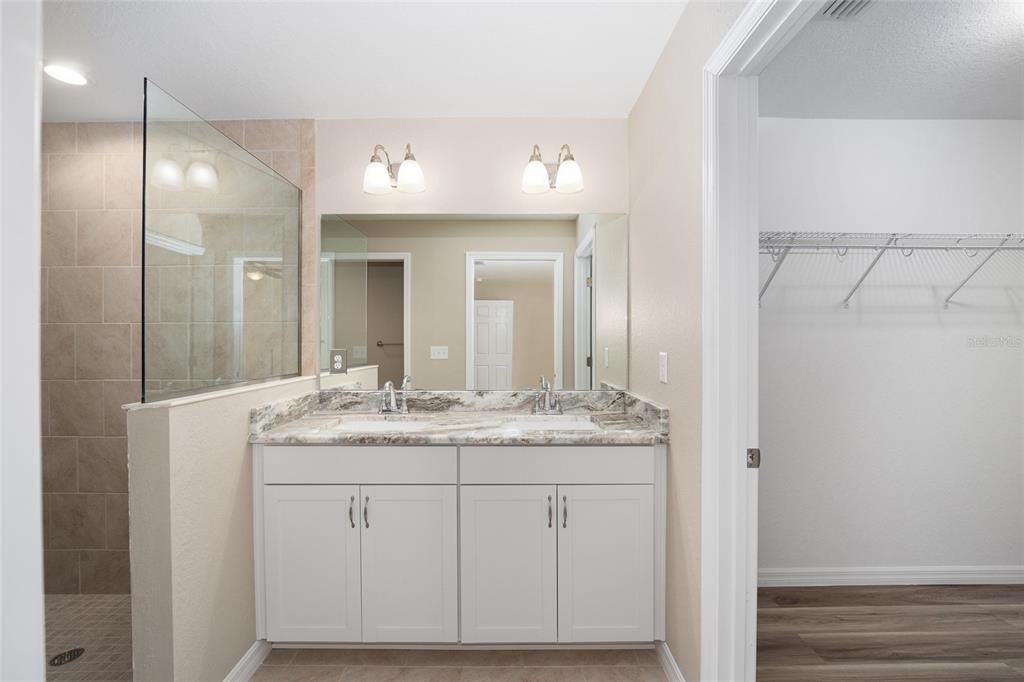 For Sale: $340,000 (3 beds, 2 baths, 1766 Square Feet)