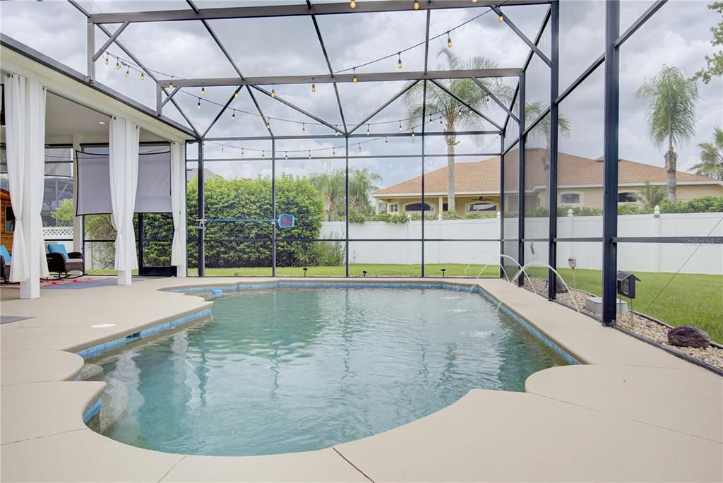 En Venta: $829,000 (4 camas, 3 baños, 2683 Pies cuadrados)