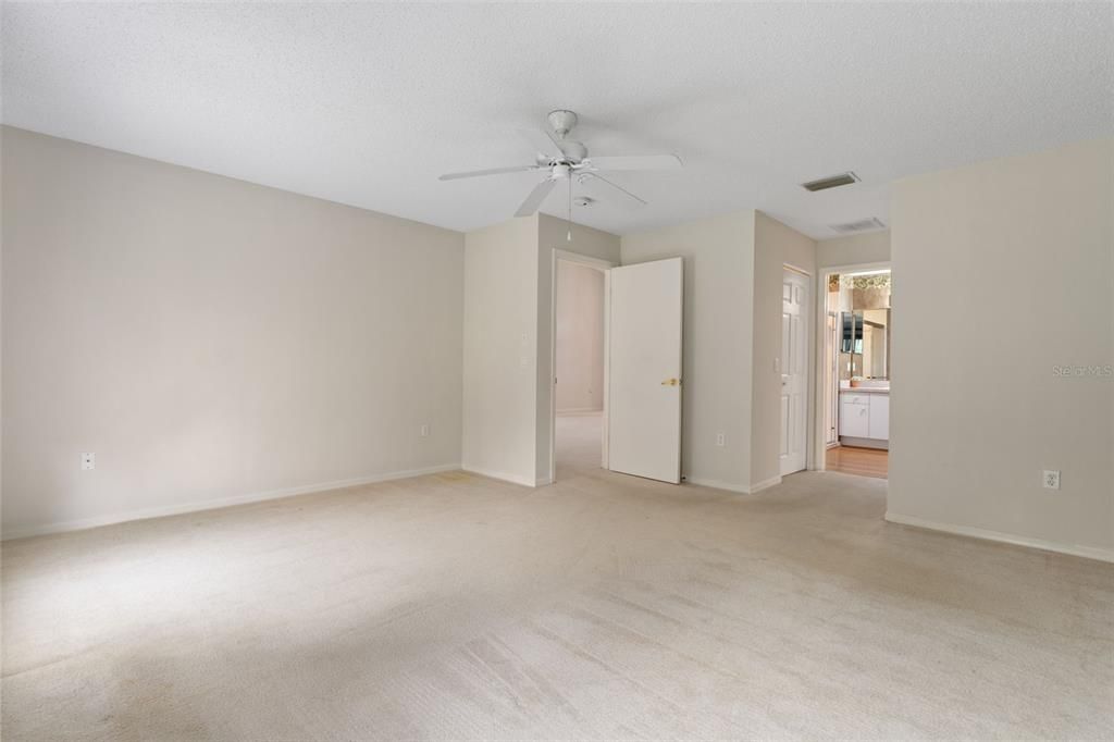 En Venta: $236,900 (2 camas, 2 baños, 1822 Pies cuadrados)