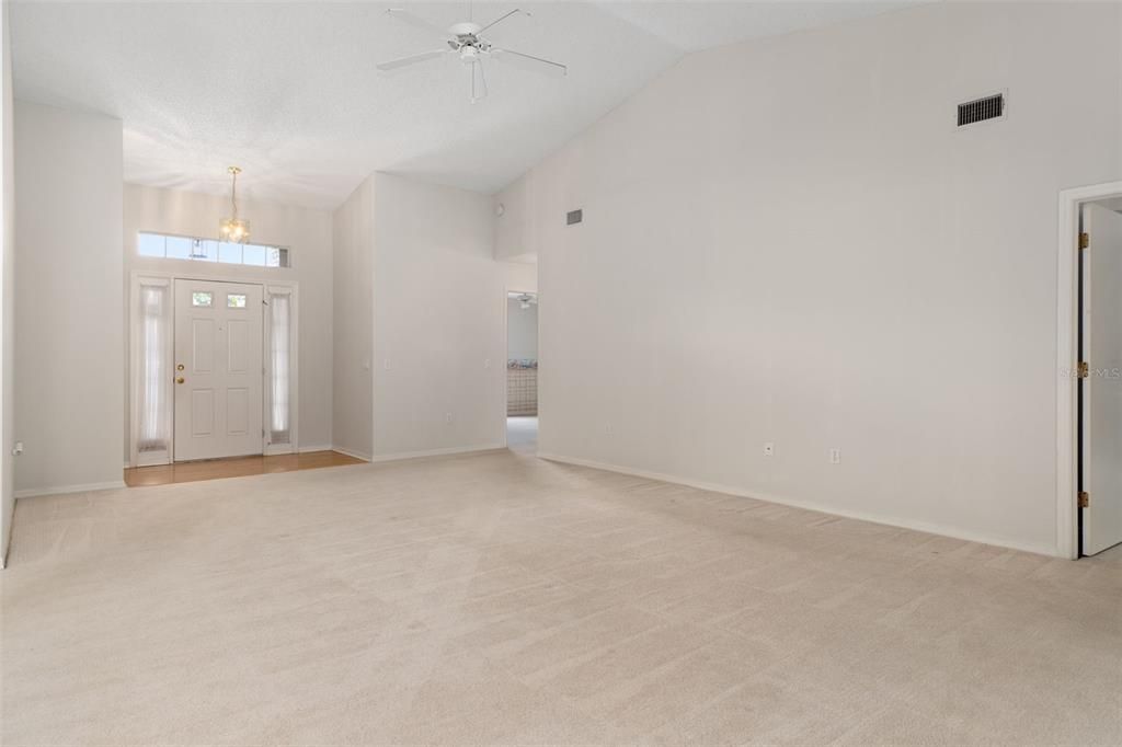 En Venta: $236,900 (2 camas, 2 baños, 1822 Pies cuadrados)