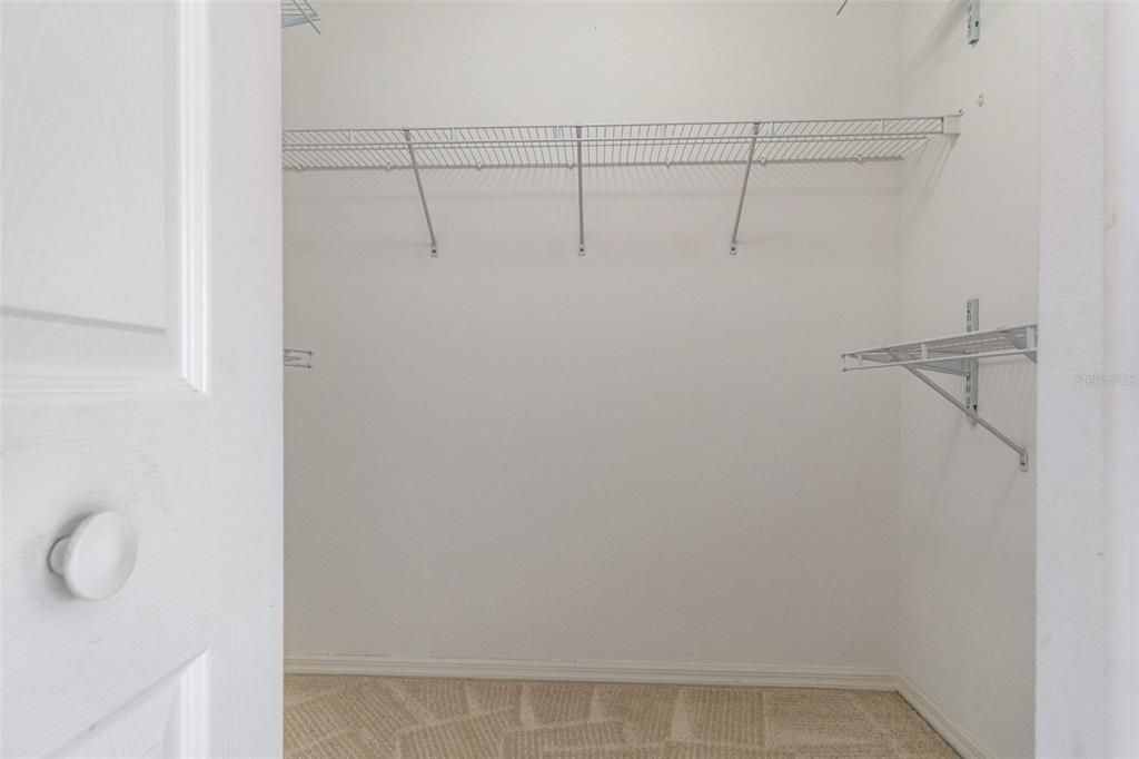 En Venta: $236,900 (2 camas, 2 baños, 1822 Pies cuadrados)
