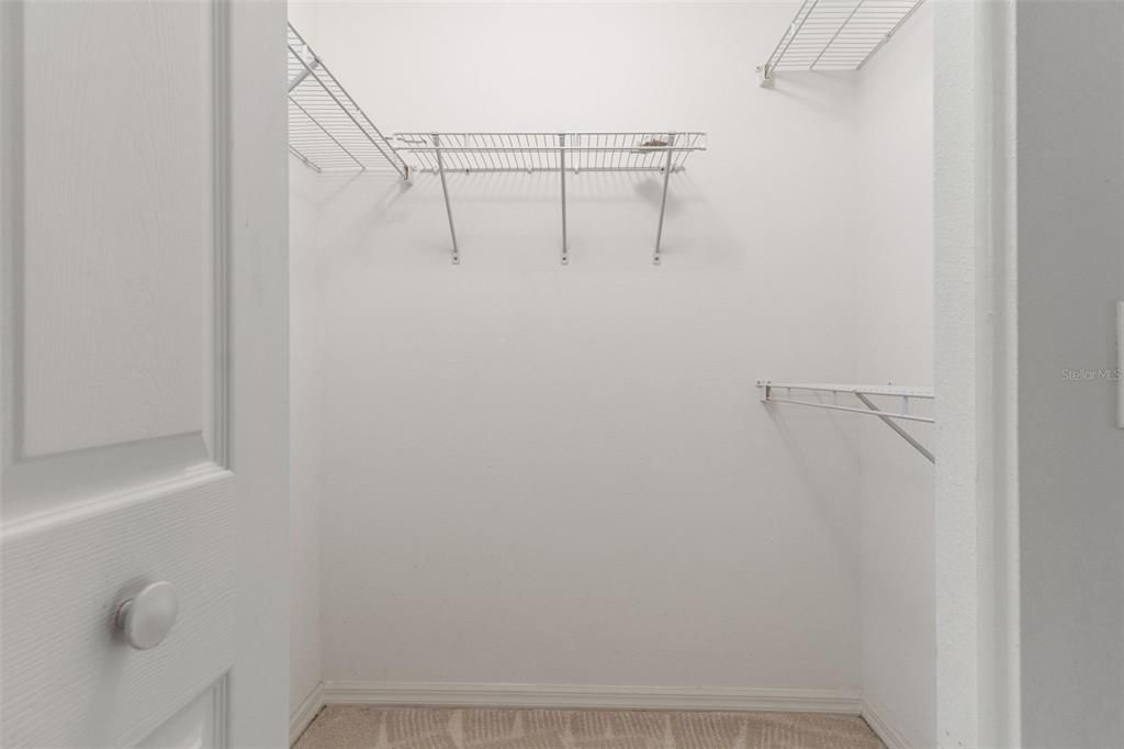 En Venta: $236,900 (2 camas, 2 baños, 1822 Pies cuadrados)
