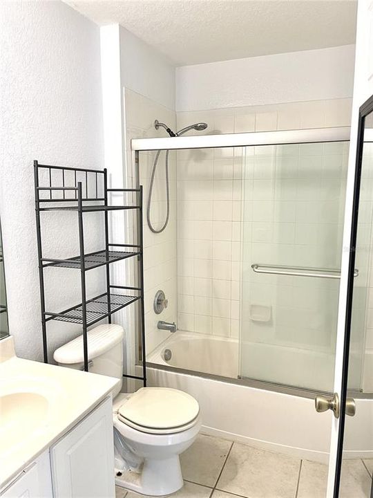 For Rent: $3,500 (4 beds, 3 baths, 3148 Square Feet)