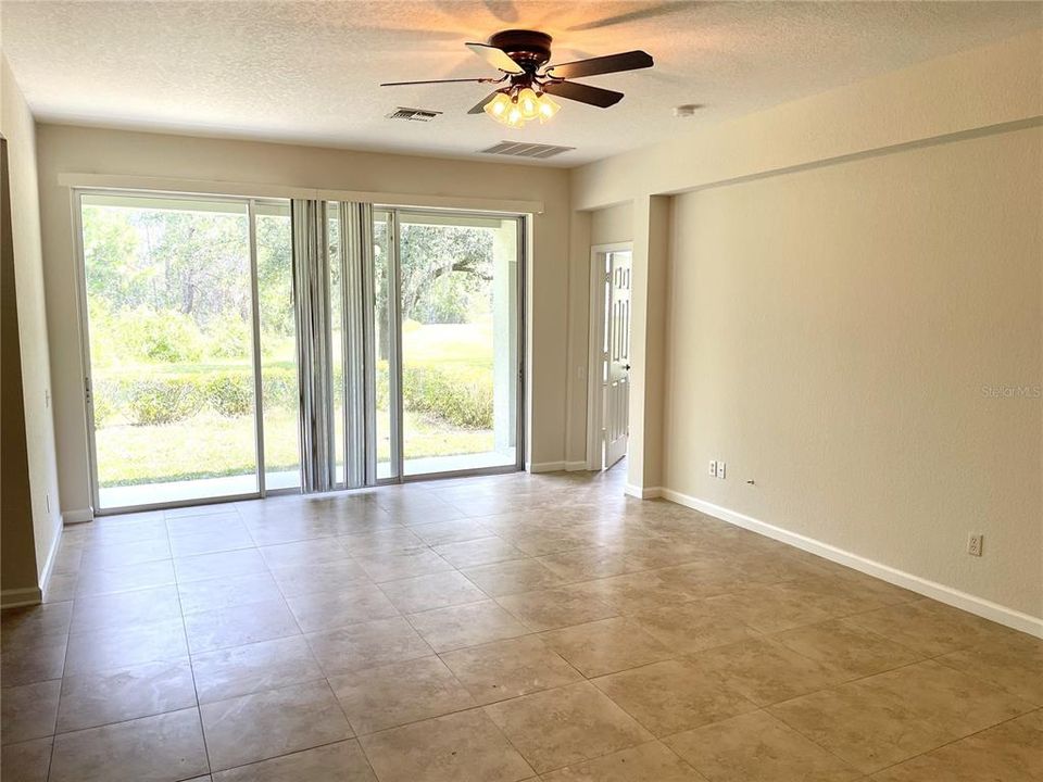 For Rent: $3,500 (4 beds, 3 baths, 3148 Square Feet)
