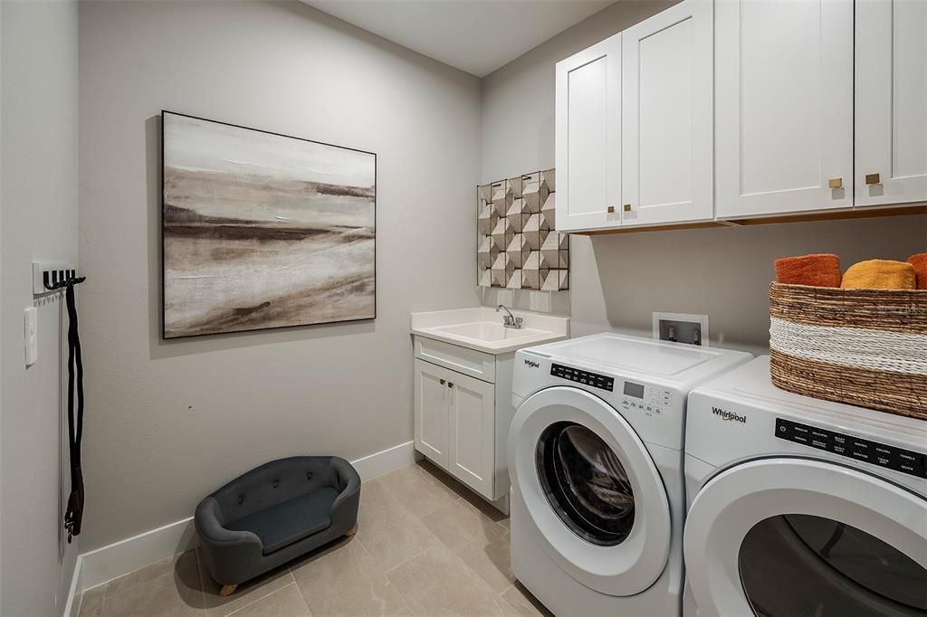 For Sale: $727,667 (4 beds, 3 baths, 2867 Square Feet)