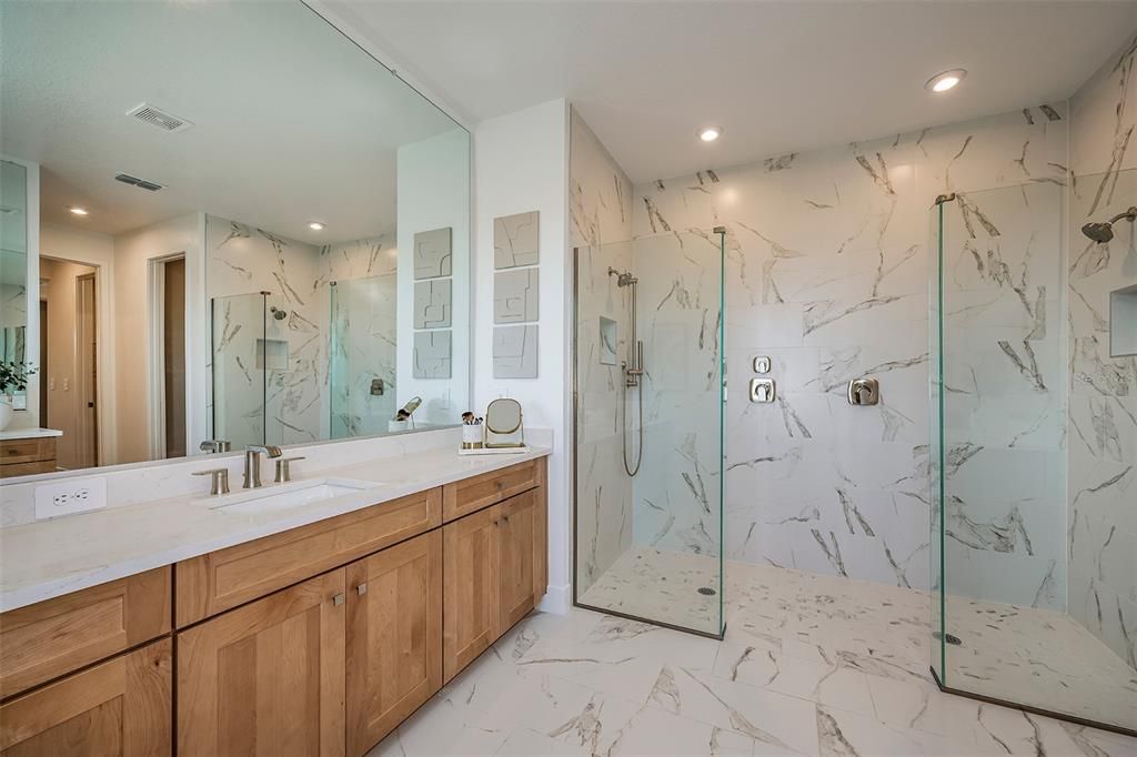 For Sale: $727,667 (4 beds, 3 baths, 2867 Square Feet)
