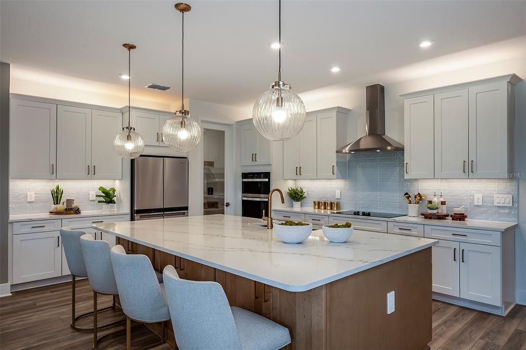 For Sale: $727,667 (4 beds, 3 baths, 2867 Square Feet)