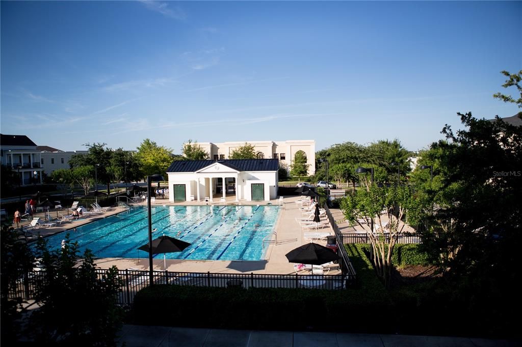 For Sale: $573,000 (2 beds, 2 baths, 1417 Square Feet)