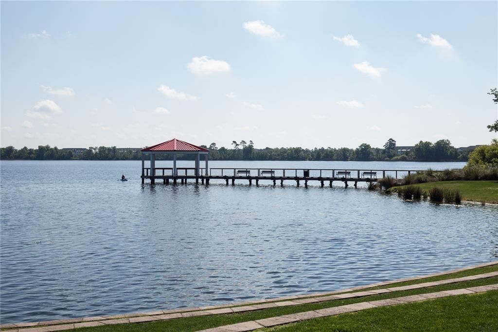 For Sale: $573,000 (2 beds, 2 baths, 1417 Square Feet)