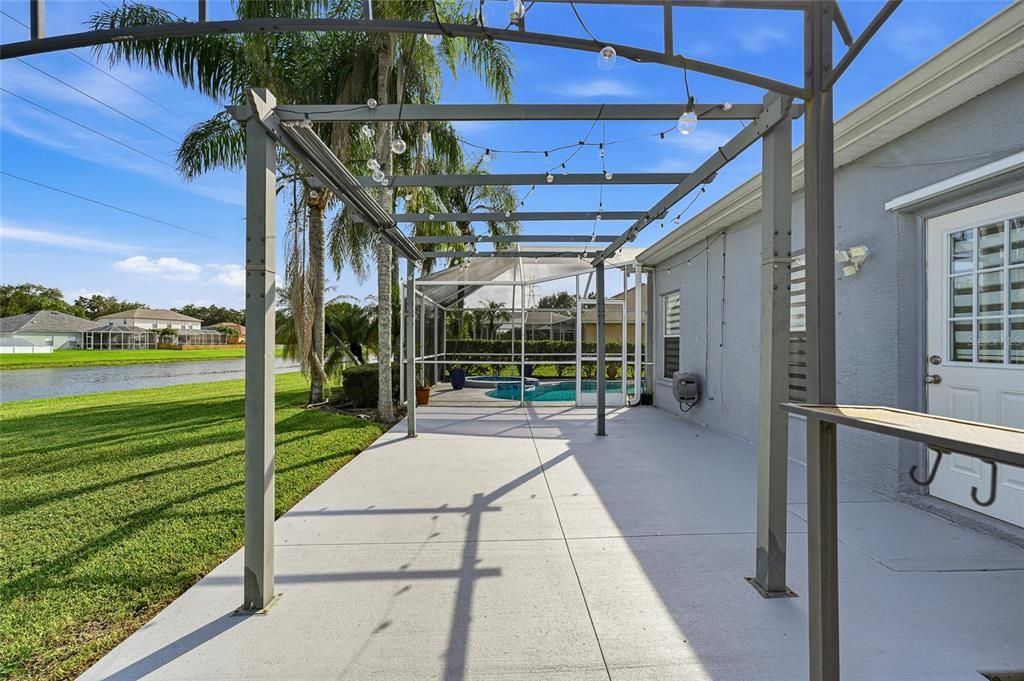 For Sale: $675,000 (4 beds, 3 baths, 2190 Square Feet)