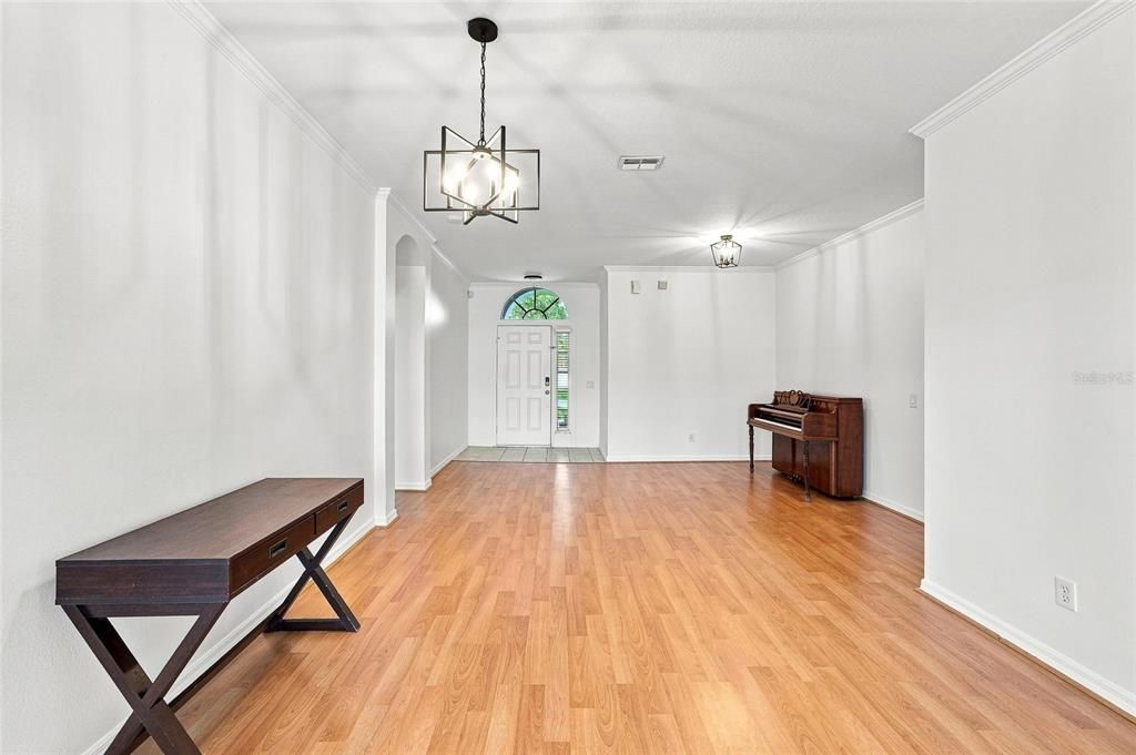 For Sale: $675,000 (4 beds, 3 baths, 2190 Square Feet)