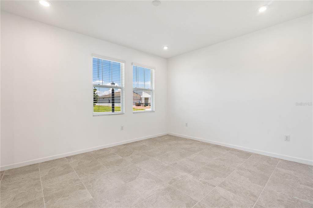 В аренду: $2,250 (3 спален, 2 ванн, 1611 Квадратных фут)