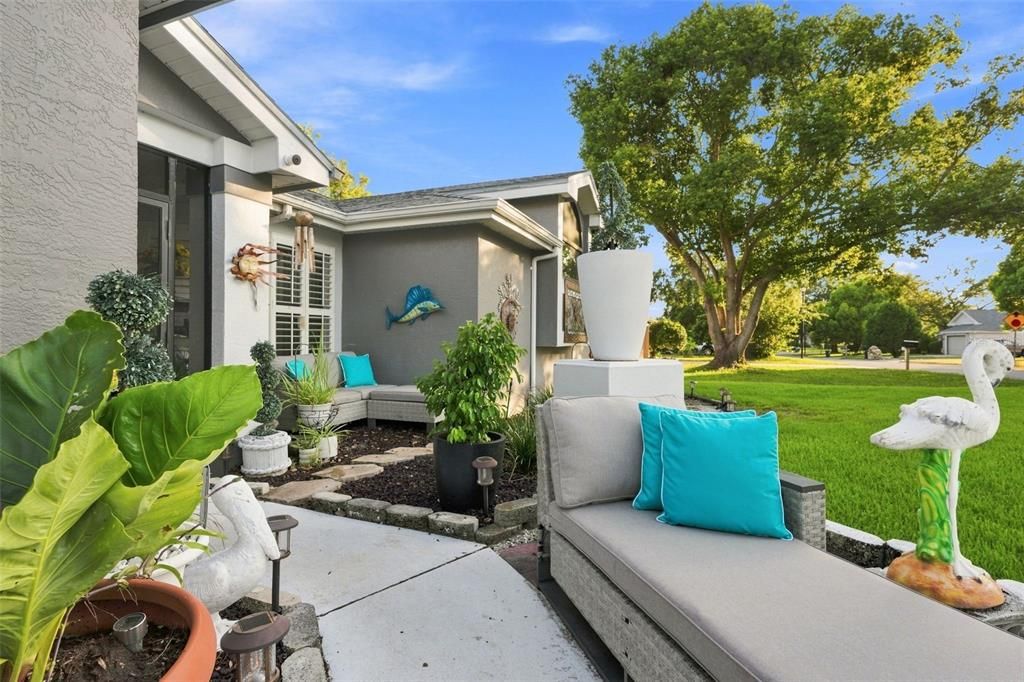 For Sale: $389,900 (3 beds, 2 baths, 1721 Square Feet)