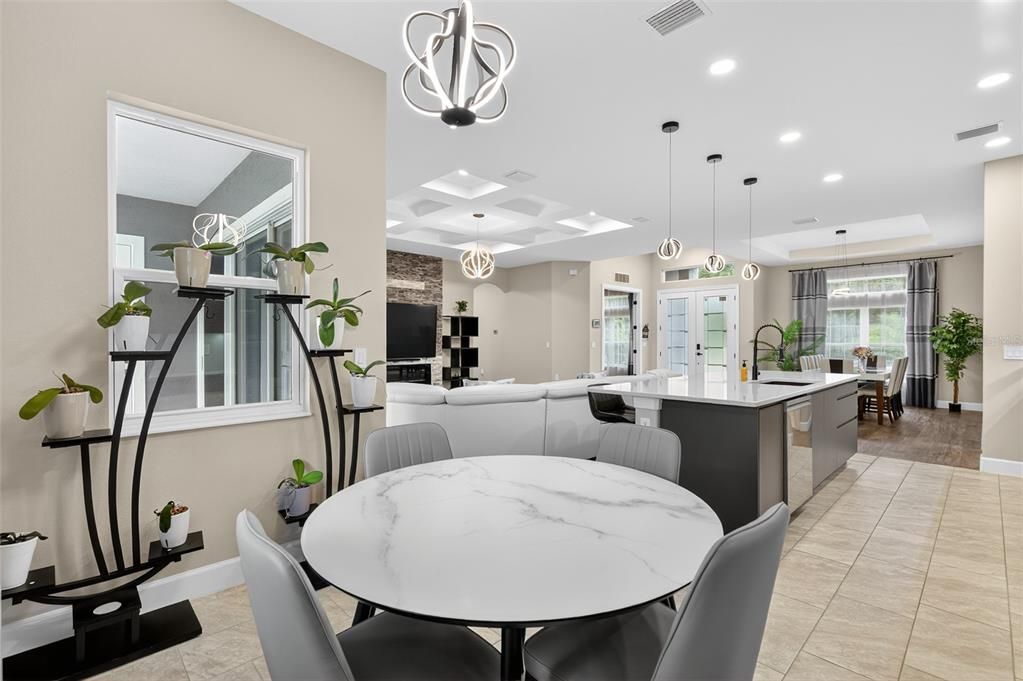 For Sale: $600,000 (4 beds, 3 baths, 2691 Square Feet)