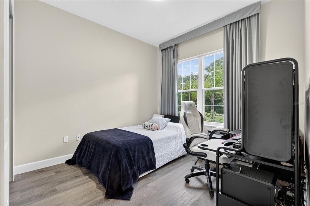 For Sale: $600,000 (4 beds, 3 baths, 2691 Square Feet)