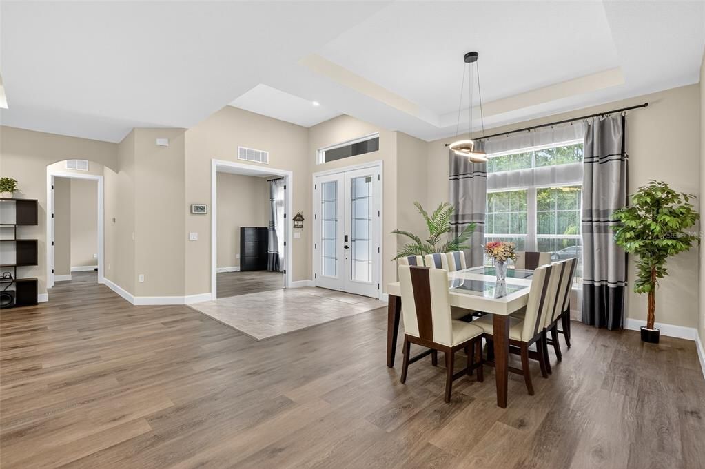 For Sale: $600,000 (4 beds, 3 baths, 2691 Square Feet)