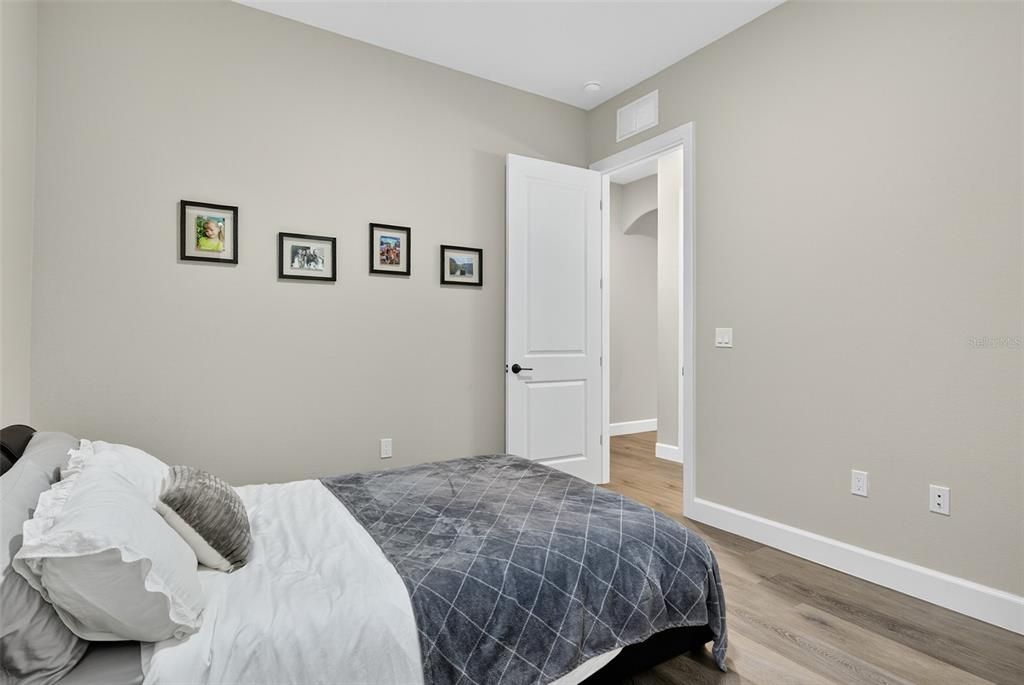 For Sale: $600,000 (4 beds, 3 baths, 2691 Square Feet)