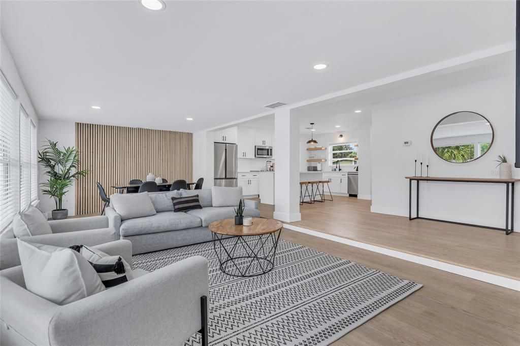 For Rent: $3,200 (4 beds, 2 baths, 1735 Square Feet)