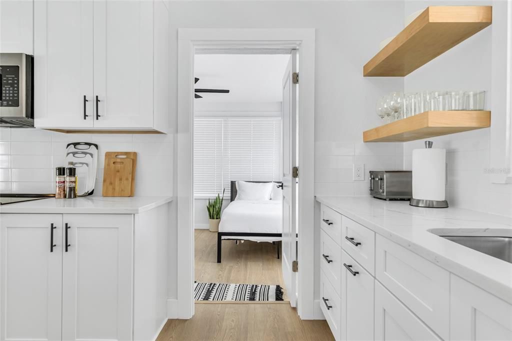 For Rent: $3,200 (4 beds, 2 baths, 1735 Square Feet)