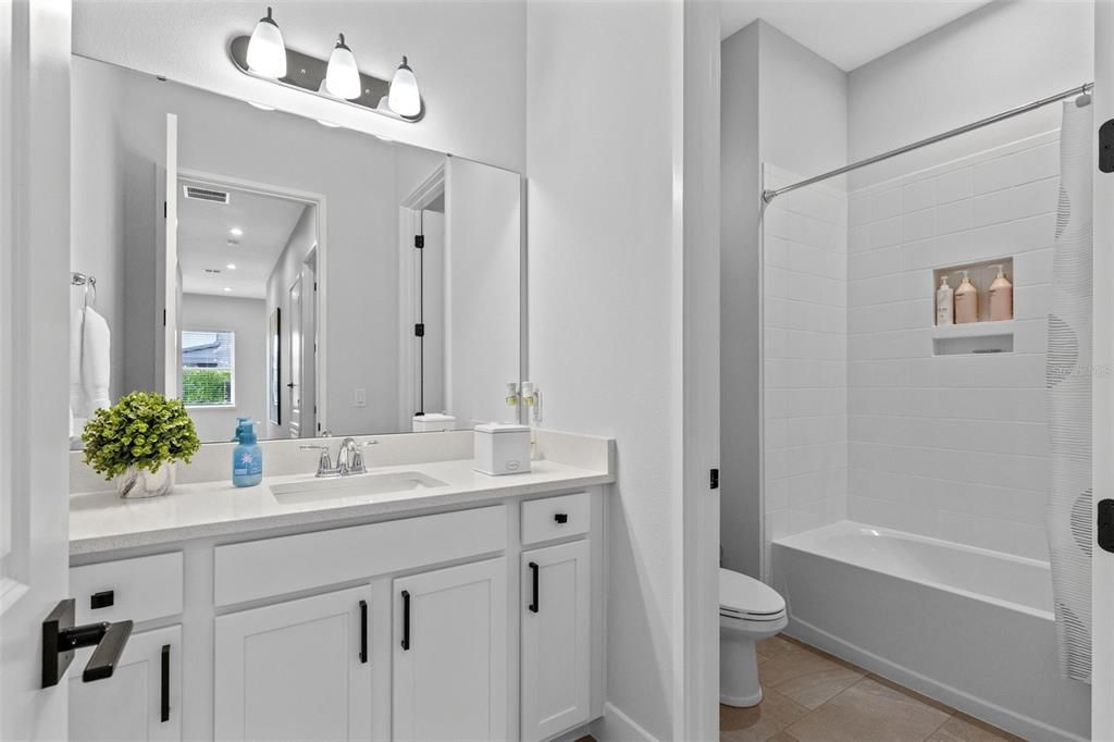 Active With Contract: $895,000 (3 beds, 2 baths, 2017 Square Feet)