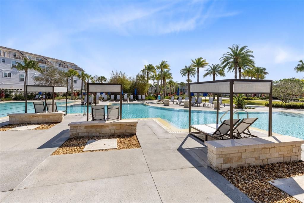 Active With Contract: $895,000 (3 beds, 2 baths, 2017 Square Feet)