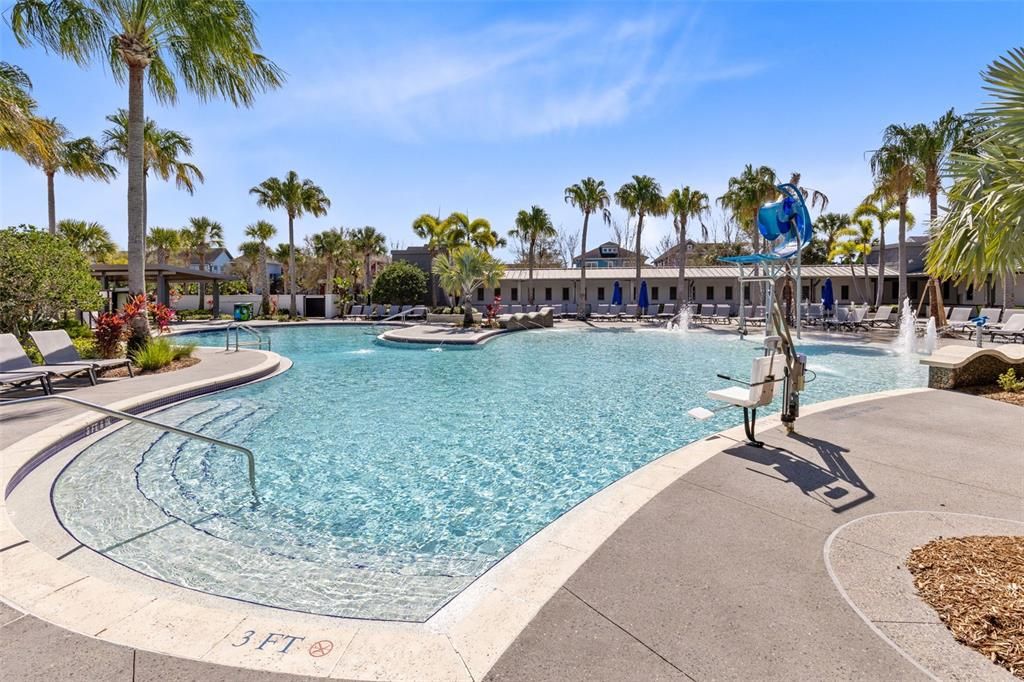 Active With Contract: $895,000 (3 beds, 2 baths, 2017 Square Feet)