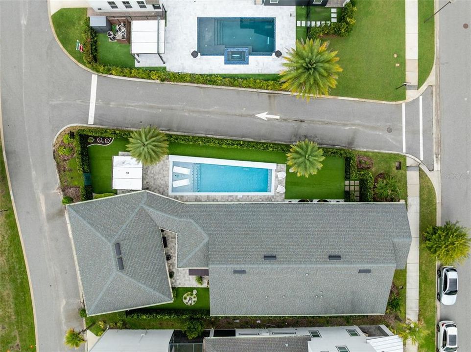 Active With Contract: $895,000 (3 beds, 2 baths, 2017 Square Feet)