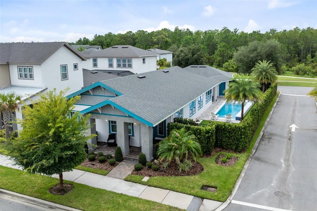 Active With Contract: $895,000 (3 beds, 2 baths, 2017 Square Feet)