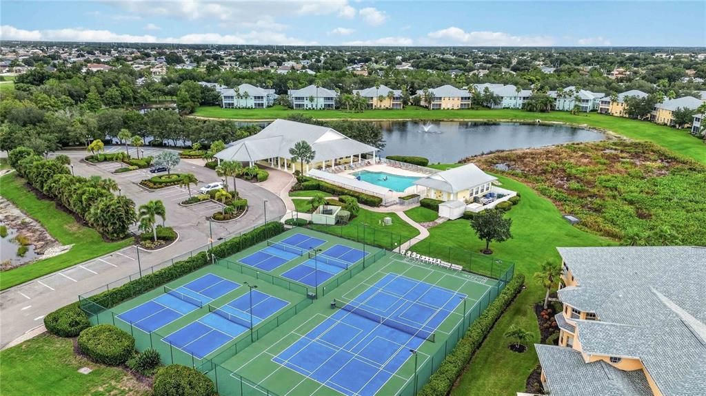 На продажу: $179,900 (3 спален, 2 ванн, 1293 Квадратных фут)