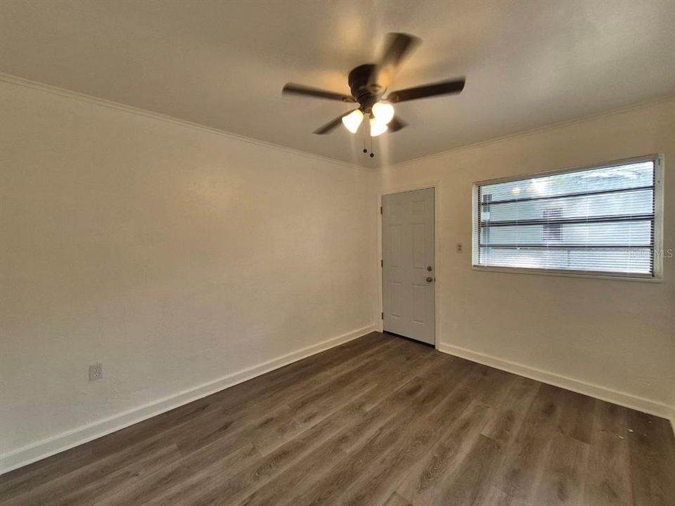 For Rent: $1,450 (2 beds, 1 baths, 598 Square Feet)