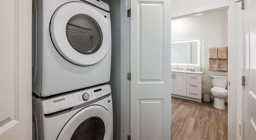 For Rent: $1,931 (1 beds, 1 baths, 783 Square Feet)