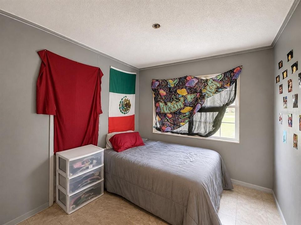 For Sale: $209,000 (4 beds, 2 baths, 1502 Square Feet)