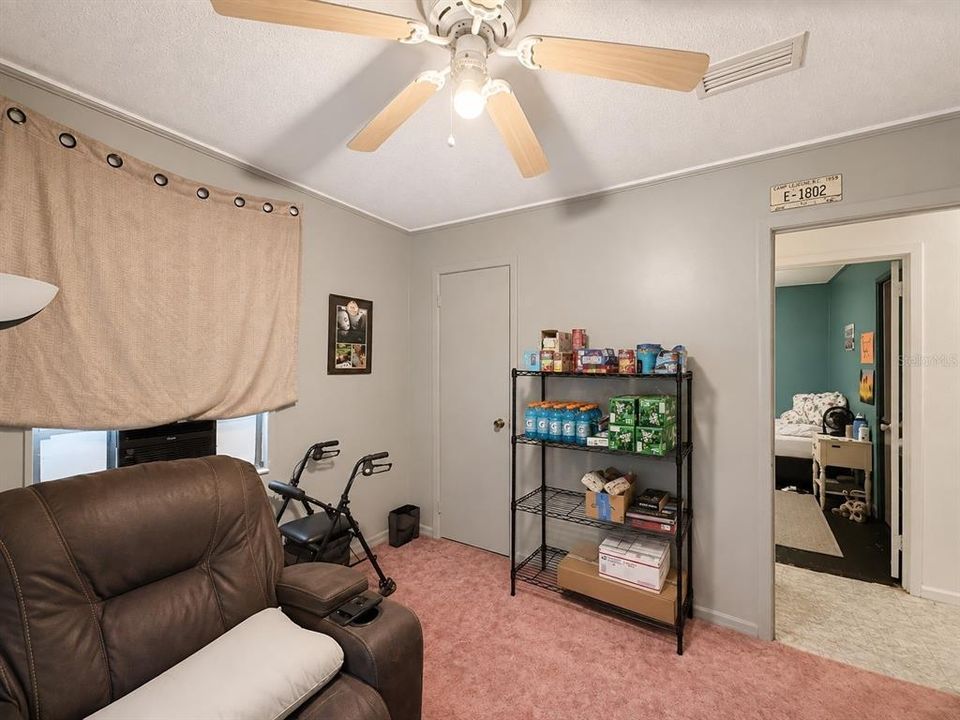 For Sale: $209,000 (4 beds, 2 baths, 1502 Square Feet)