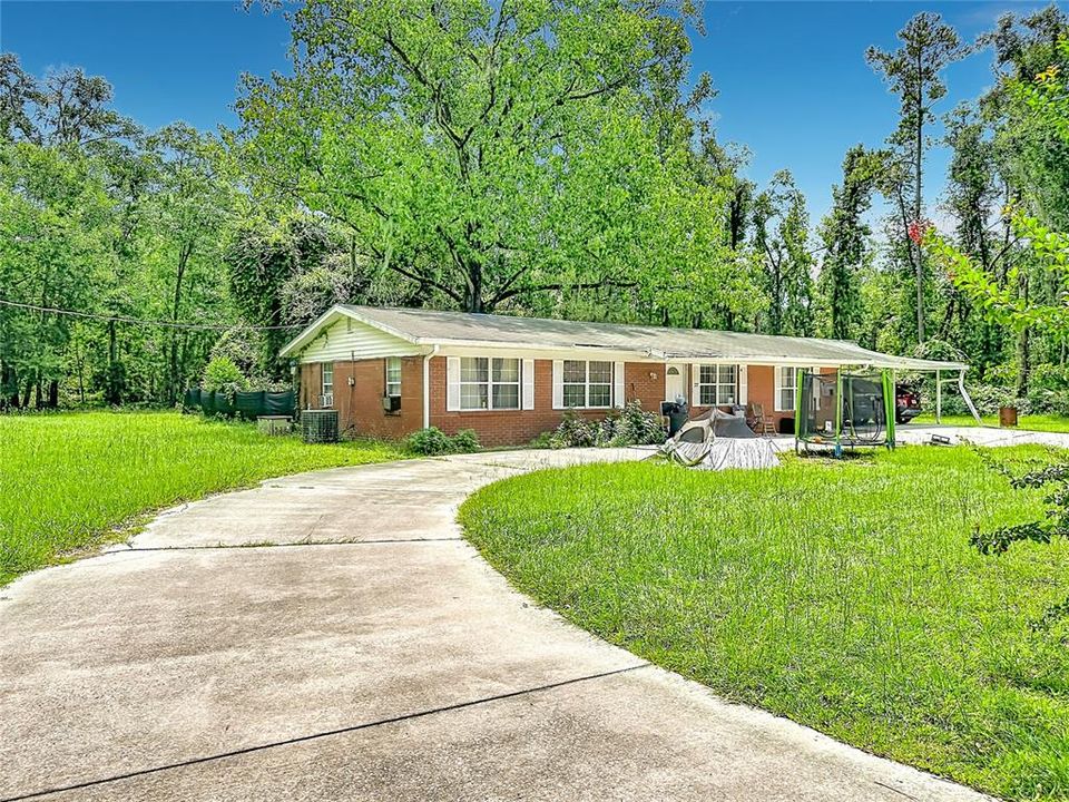 For Sale: $209,000 (4 beds, 2 baths, 1502 Square Feet)