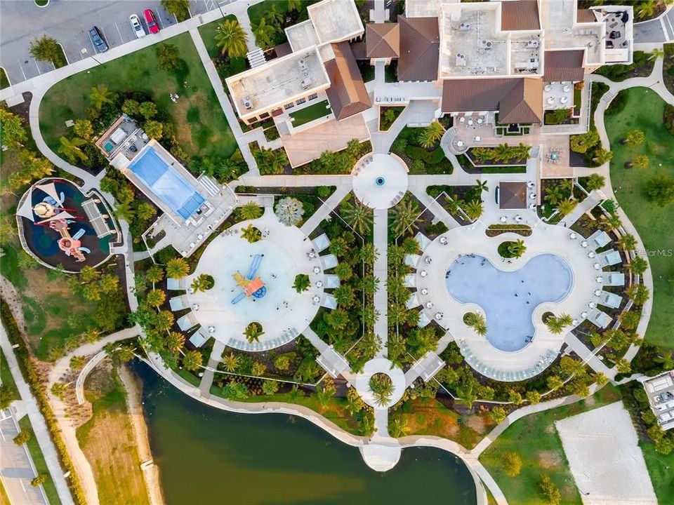 На продажу: $648,800 (5 спален, 4 ванн, 3505 Квадратных фут)