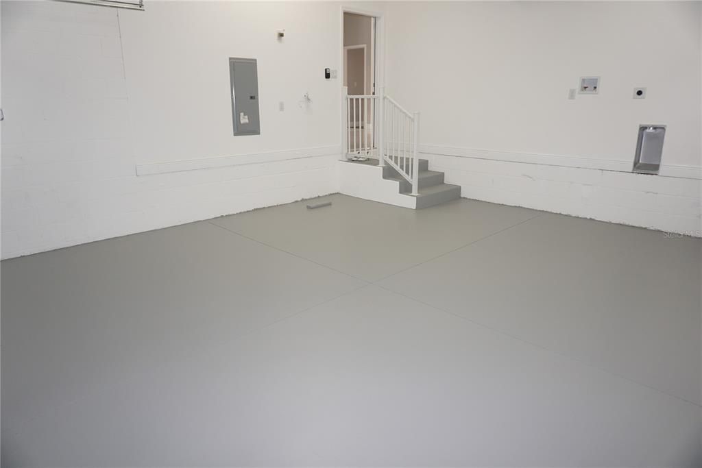 For Sale: $668,000 (4 beds, 2 baths, 1930 Square Feet)