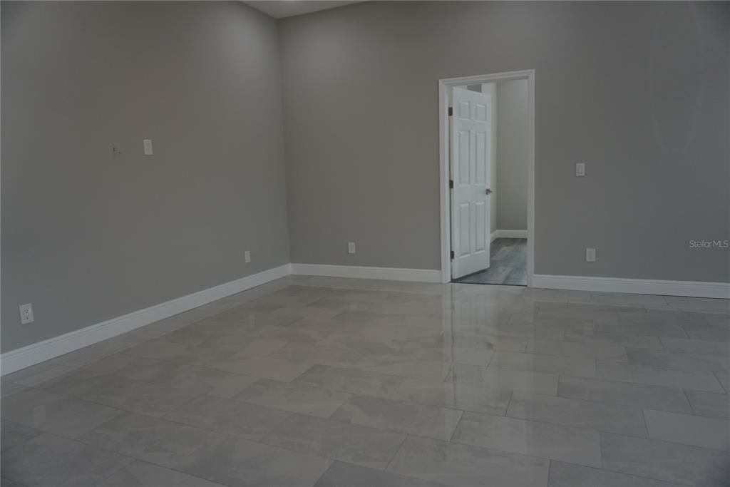 For Sale: $668,000 (4 beds, 2 baths, 1930 Square Feet)