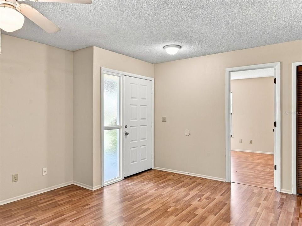 For Sale: $490,000 (3 beds, 2 baths, 1854 Square Feet)