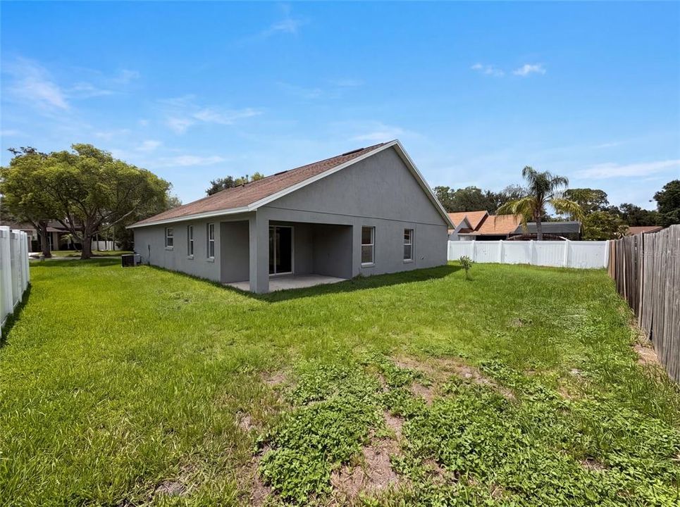 En Venta: $440,000 (4 camas, 2 baños, 1878 Pies cuadrados)