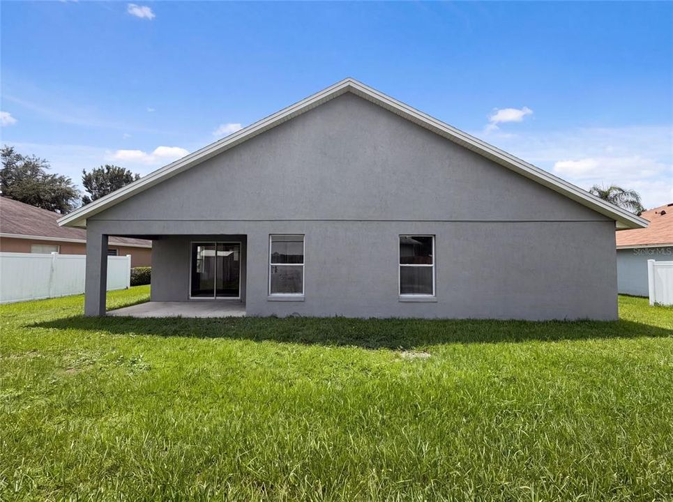 En Venta: $440,000 (4 camas, 2 baños, 1878 Pies cuadrados)