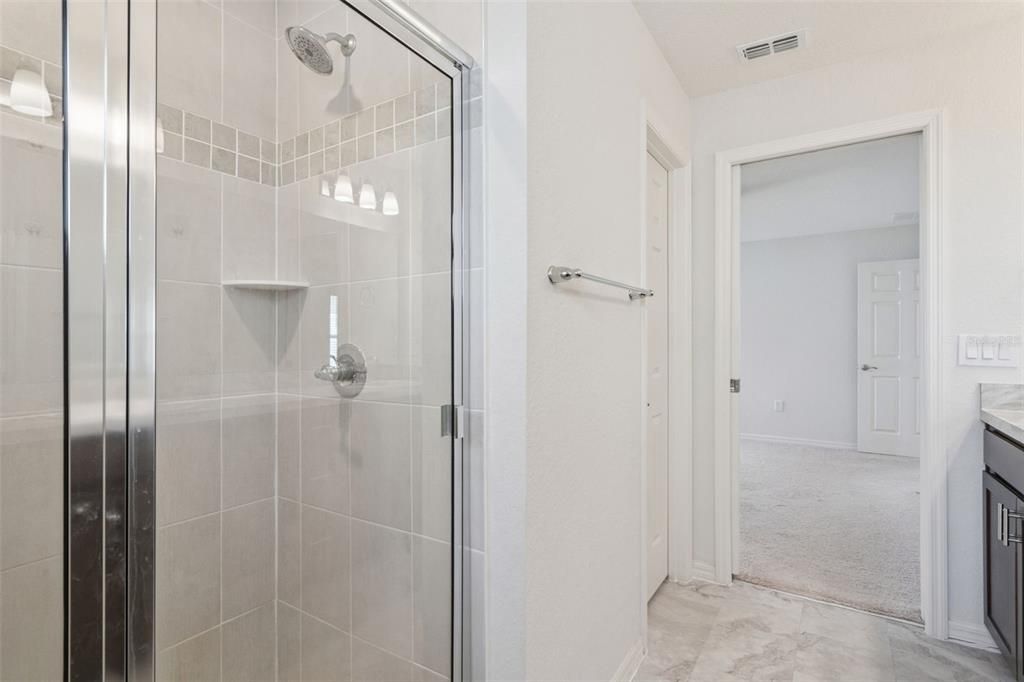 For Sale: $320,000 (3 beds, 2 baths, 1509 Square Feet)