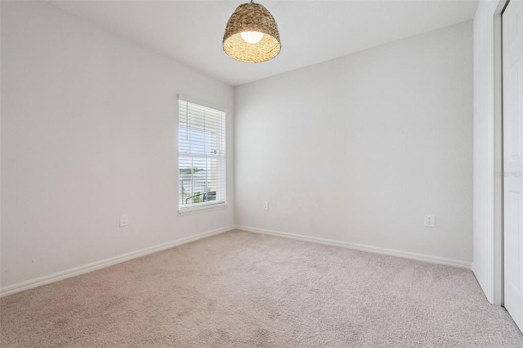 For Sale: $320,000 (3 beds, 2 baths, 1509 Square Feet)