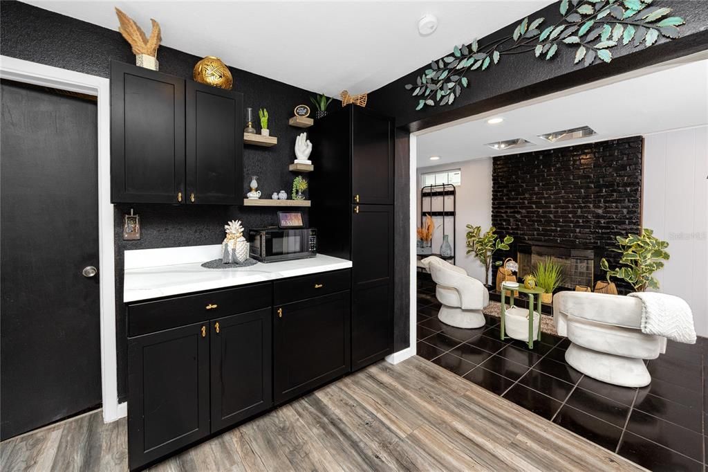 For Sale: $589,000 (4 beds, 2 baths, 1648 Square Feet)