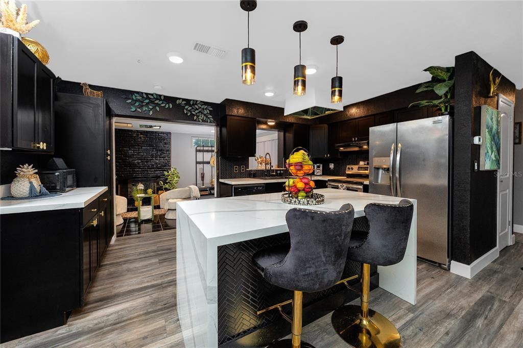 For Sale: $589,000 (4 beds, 2 baths, 1648 Square Feet)